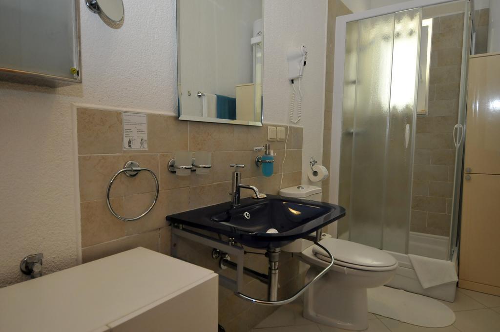 Hotel Haus Am Meer Cavtat Ruang foto