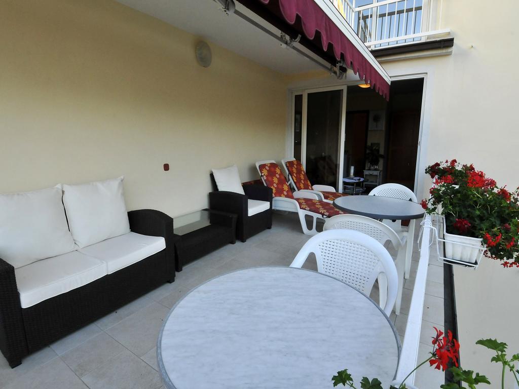 Hotel Haus Am Meer Cavtat Bagian luar foto