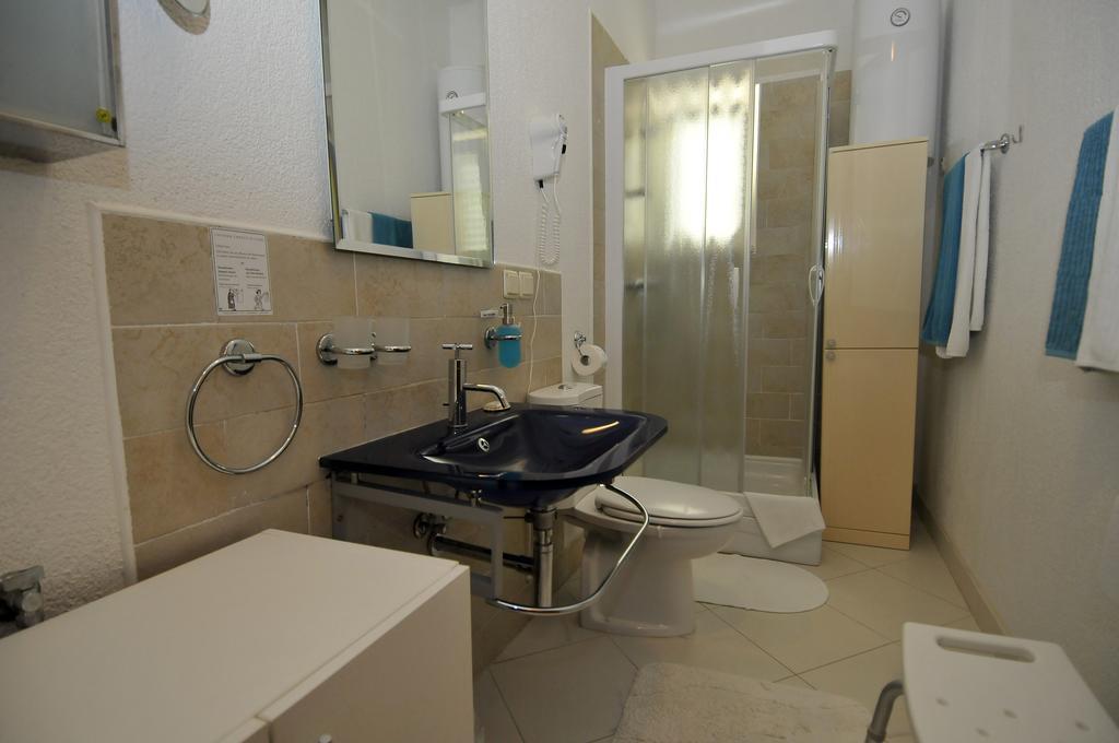 Hotel Haus Am Meer Cavtat Ruang foto